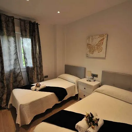 شقة Modern Near Gibraltar With Terrace And Parking