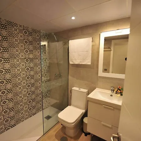 شقة Modern Near Gibraltar With Terrace And Parking